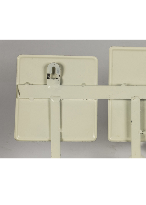 MHG100_5 vintage media hooks