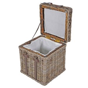 int4025_2_New England Grey Wicker End Table