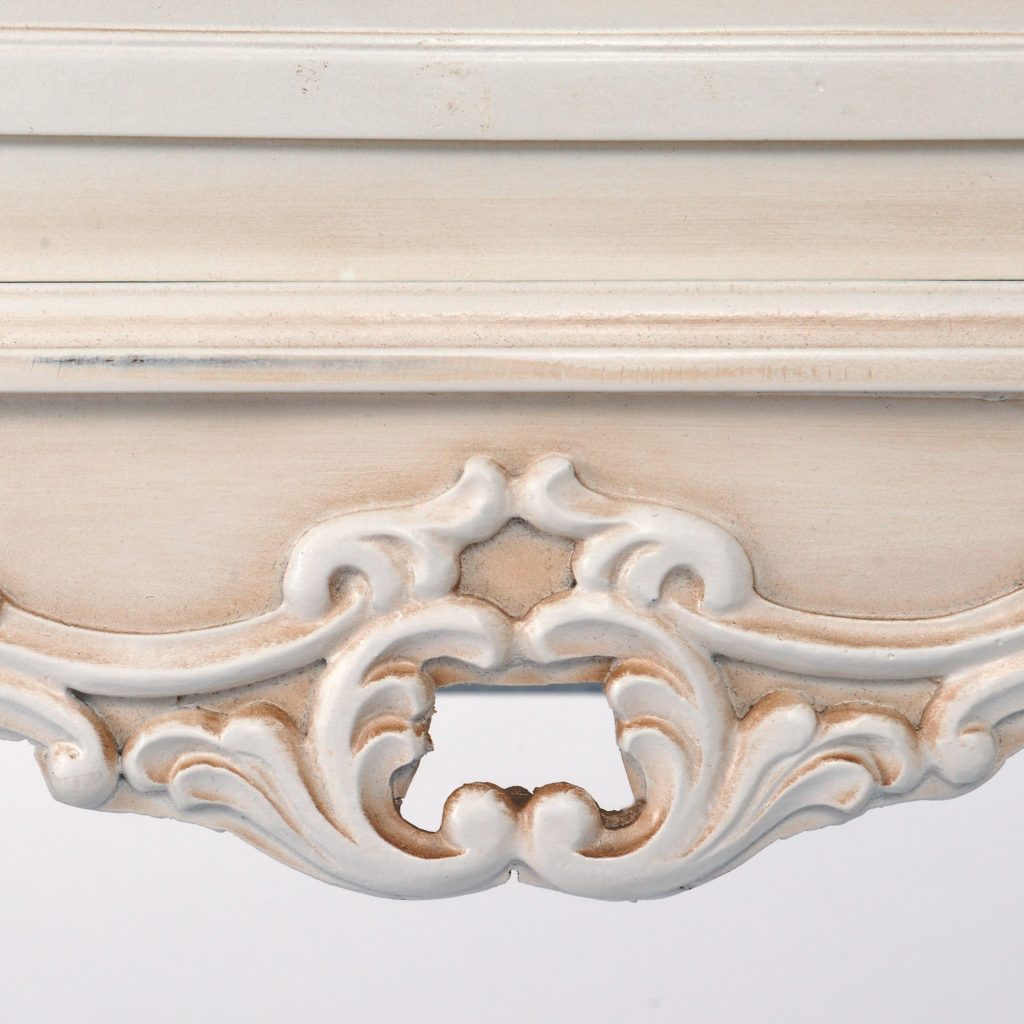 tfg012-aw-det_01 Antique White Ornate 3 Drawers Chest