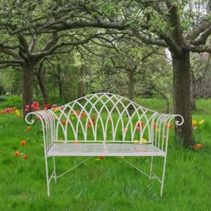 4139 Gothic Style Cream Metal Garden Bench b