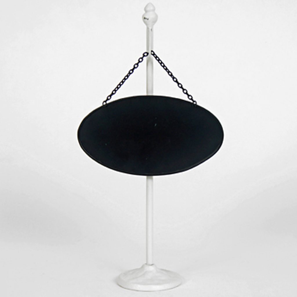 3643 Black Board on a White Stand